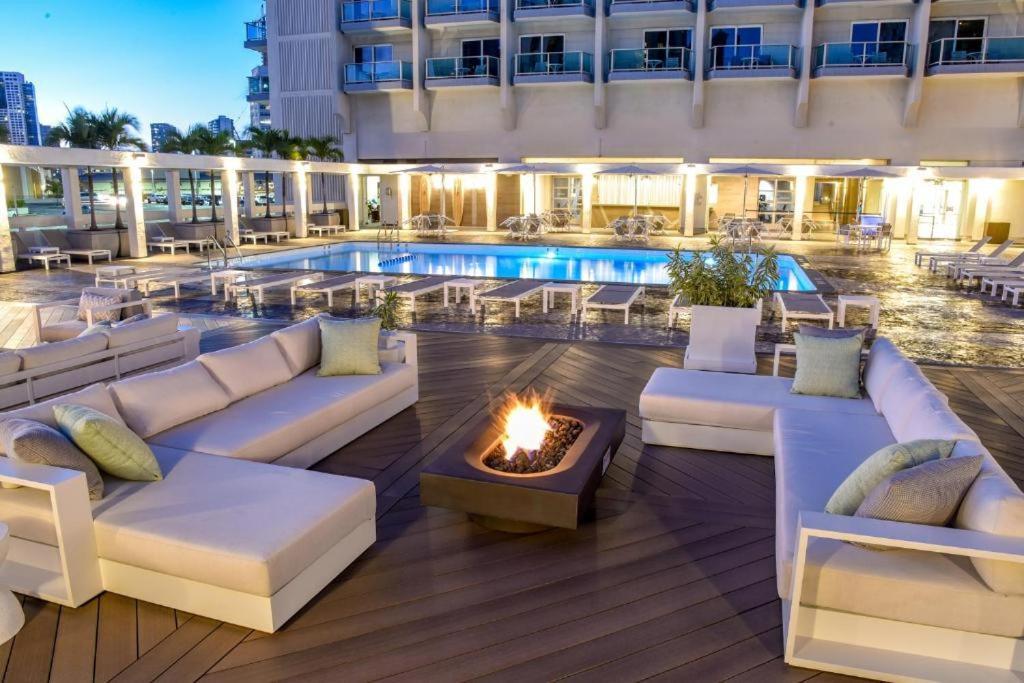 הונולולו Ocean View Room At Ala Moana Fees Include מראה חיצוני תמונה